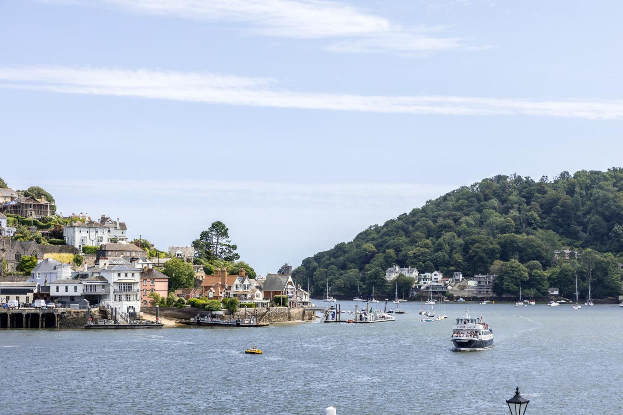 The Angel 1 Best Views In Dartmouth Luaran gambar